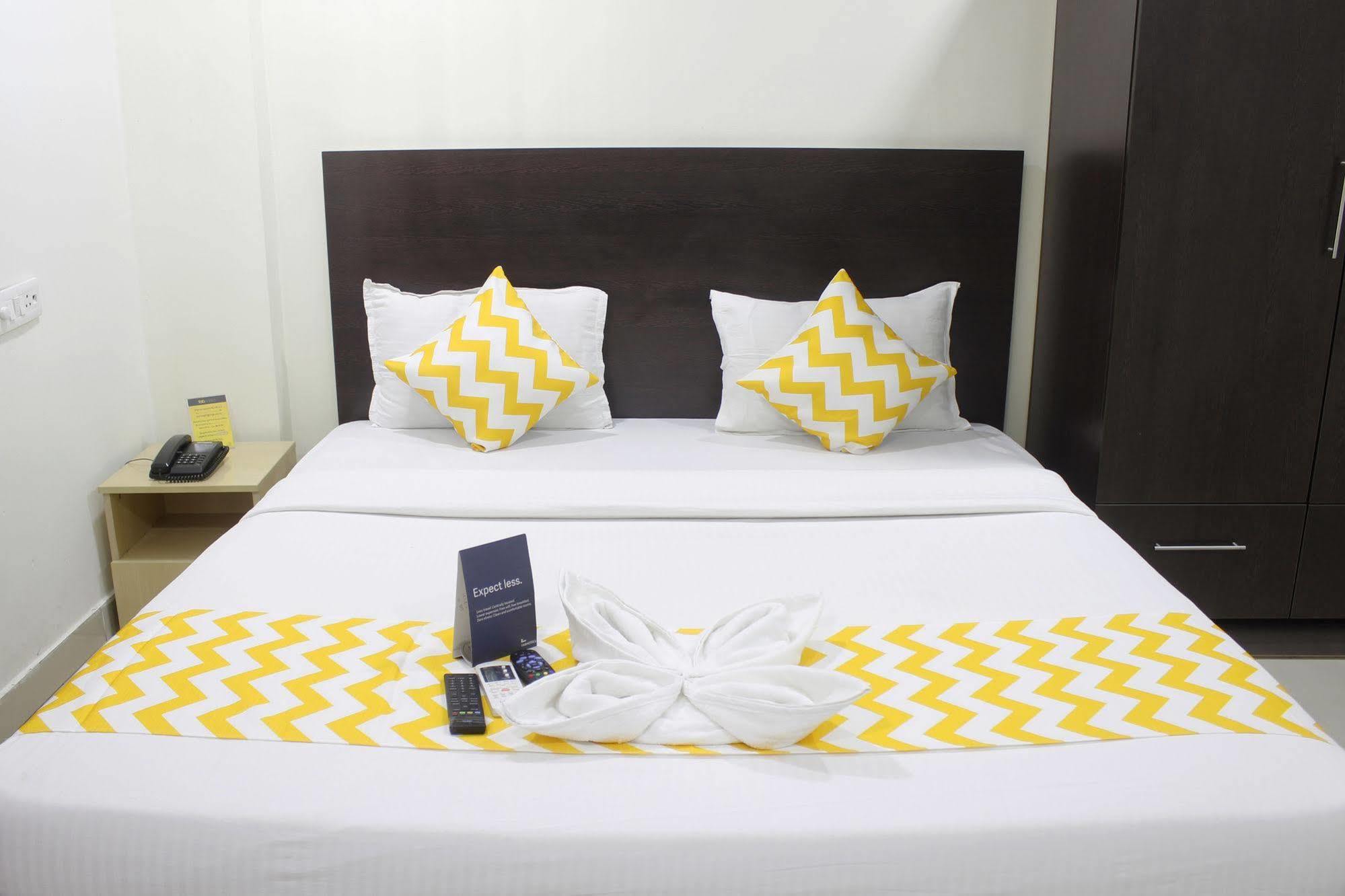 Oyo 17375 My Place Kondapur Hicc 하이데라바드 외부 사진