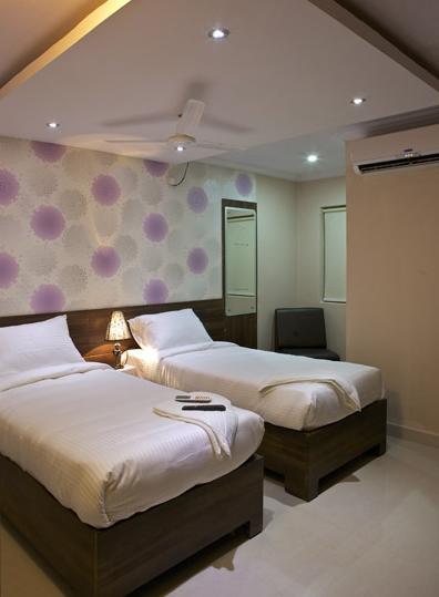 Oyo 17375 My Place Kondapur Hicc 하이데라바드 객실 사진