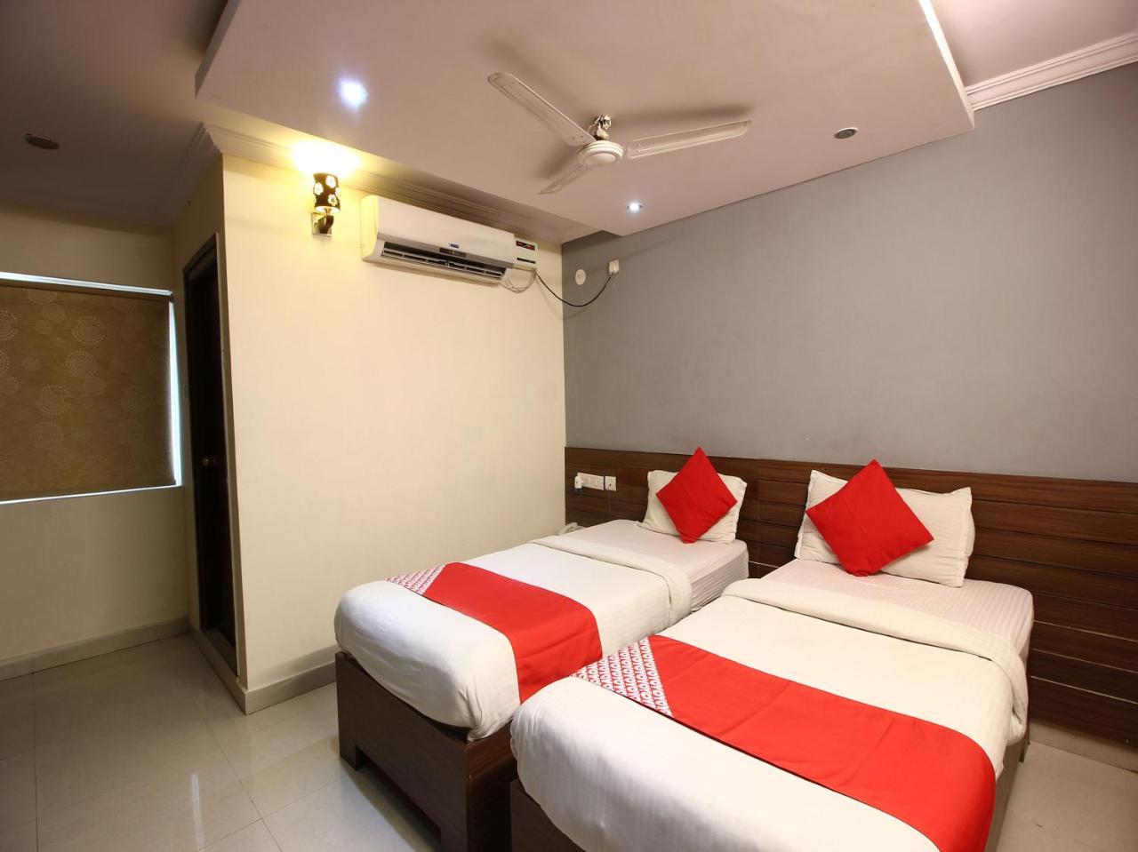 Oyo 17375 My Place Kondapur Hicc 하이데라바드 외부 사진