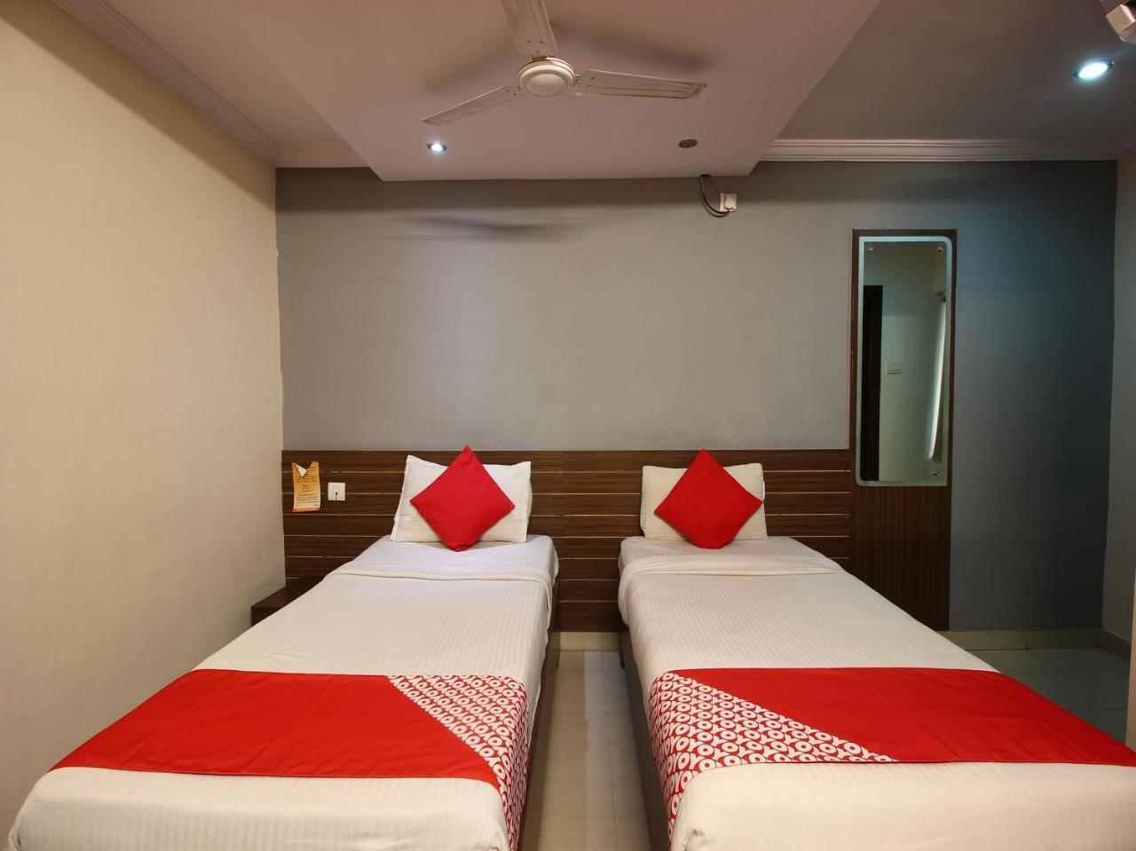 Oyo 17375 My Place Kondapur Hicc 하이데라바드 외부 사진