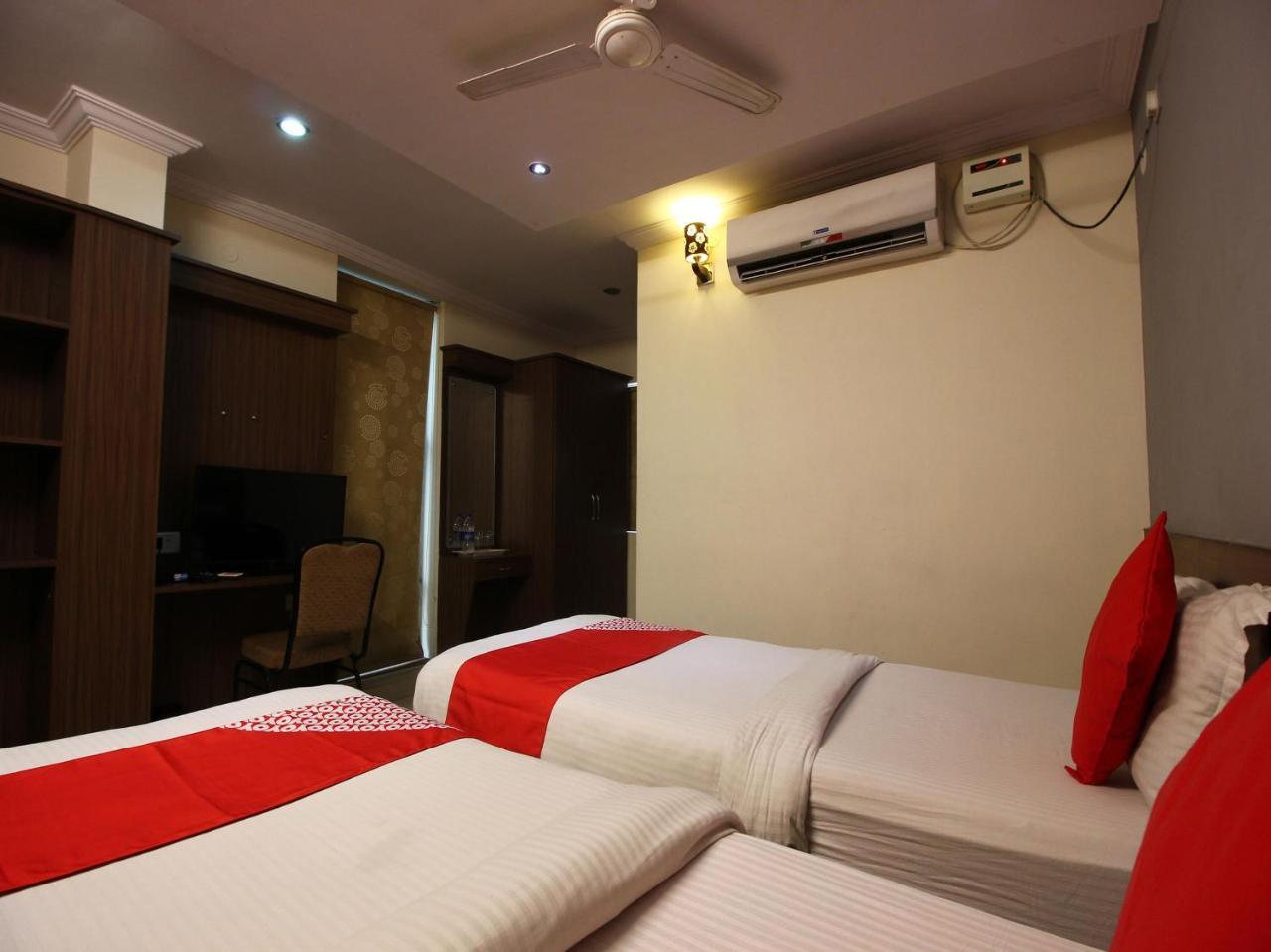 Oyo 17375 My Place Kondapur Hicc 하이데라바드 외부 사진