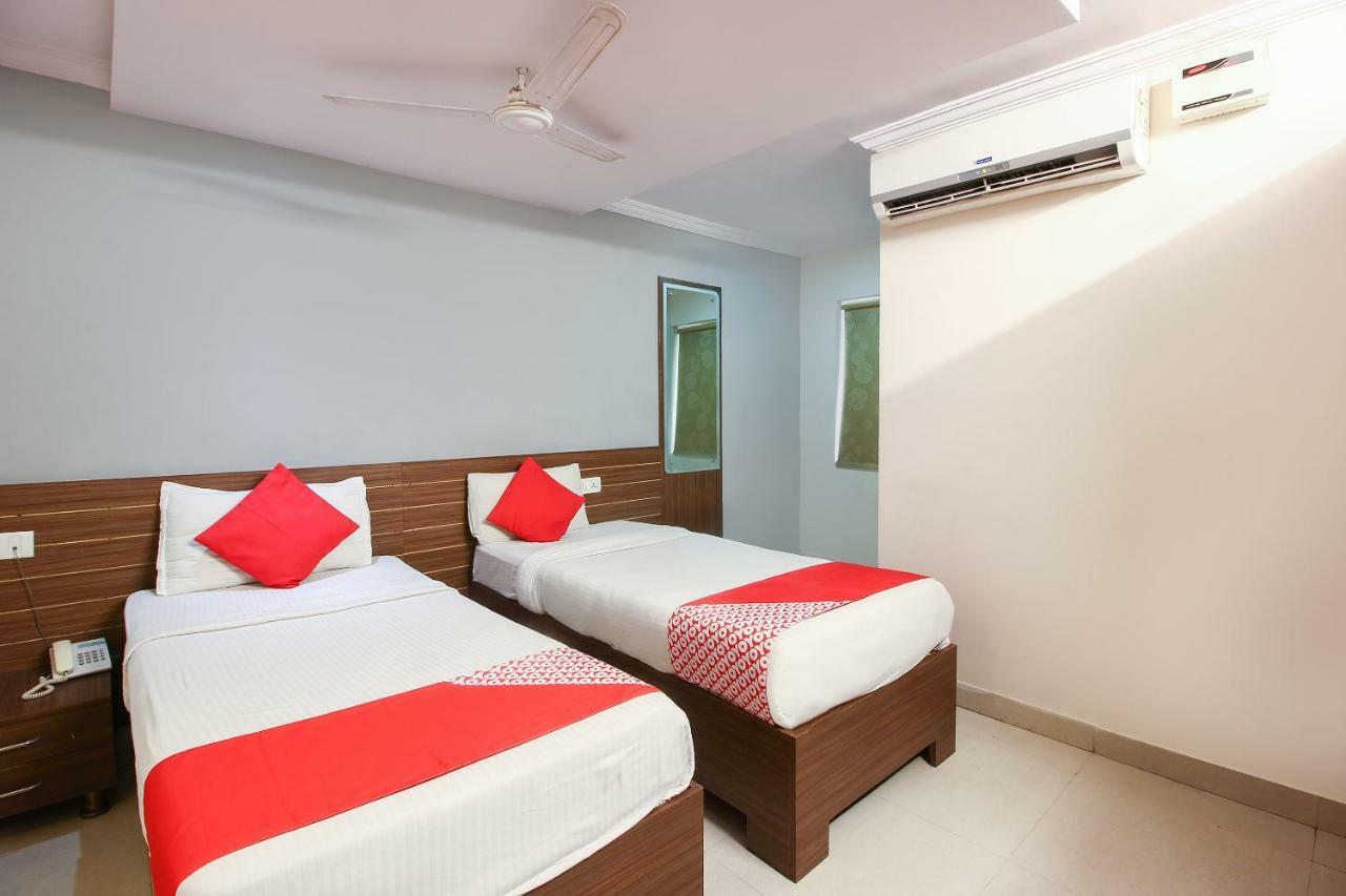 Oyo 17375 My Place Kondapur Hicc 하이데라바드 외부 사진