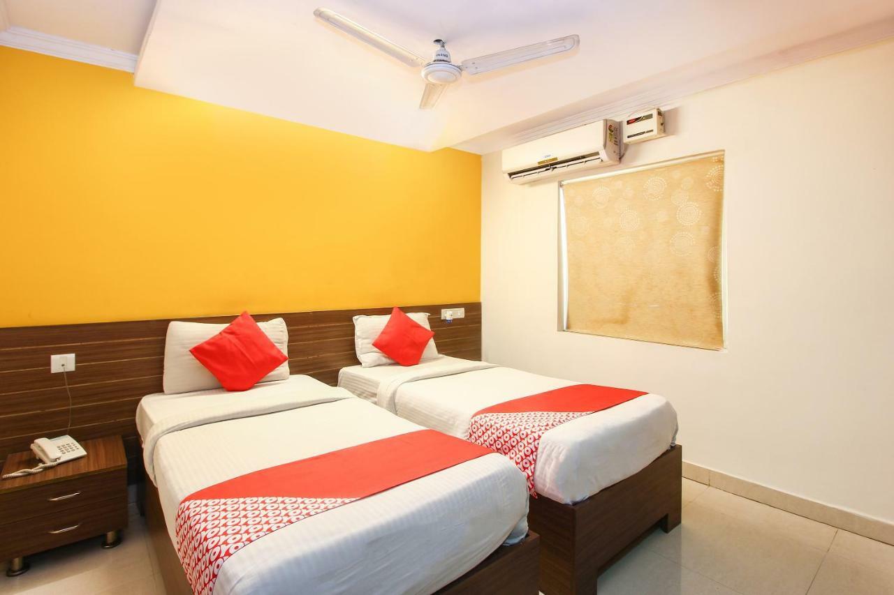 Oyo 17375 My Place Kondapur Hicc 하이데라바드 외부 사진