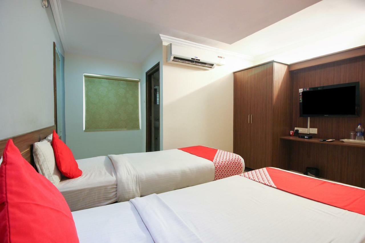 Oyo 17375 My Place Kondapur Hicc 하이데라바드 외부 사진